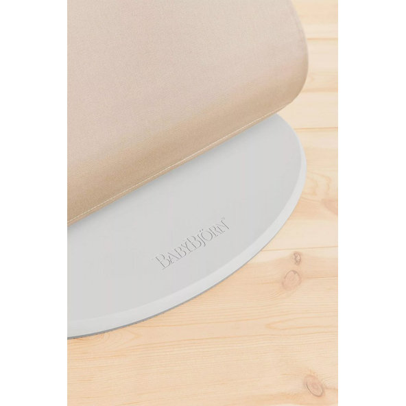 BABYBJÖRN Lehátko Balance Soft Woven Beige/ grey Jersey, svetlá konštrukcia