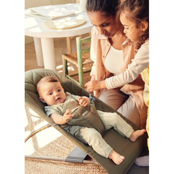 BABYBJÖRN Lehátko Bliss Dark Green Woven Petal, tmavá šedá konštrukcia