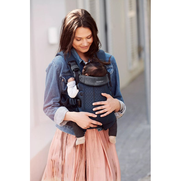 BABYBJÖRN Nosič Harmony Navy blue 3D mesh, do 15 kg