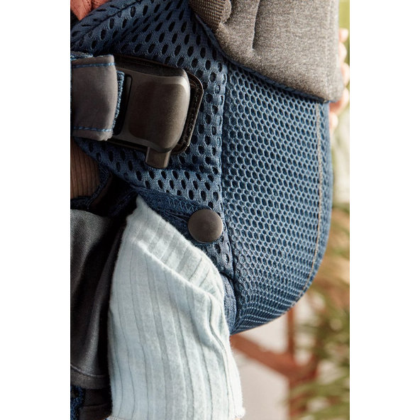 BABYBJÖRN Nosič Harmony Navy blue 3D mesh, do 15 kg