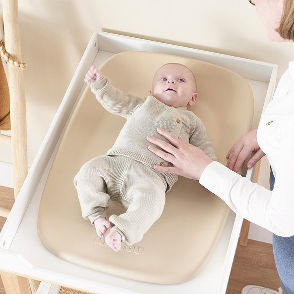 NATTOU Podložka prebalovacia mäkká Softy Beige bez BPA 50x70 cm