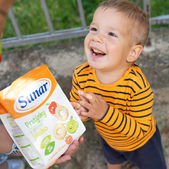 SUNAR Chrumky detské jahodové srdiečka 6x50g