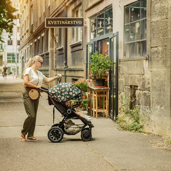 PETITE&MARS Kočík športový Street2 Air Oak Limited 100 Flowers Complete