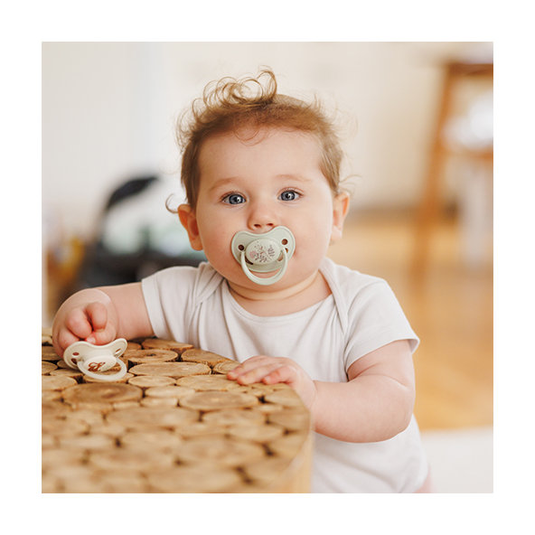 BABYONO Cumlíky silikónové anatomické 6-18m 2 ks