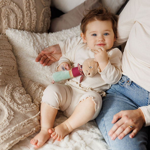 BABYONO Hračka pískacia s hryzačkou Rabbit Karo 3m+