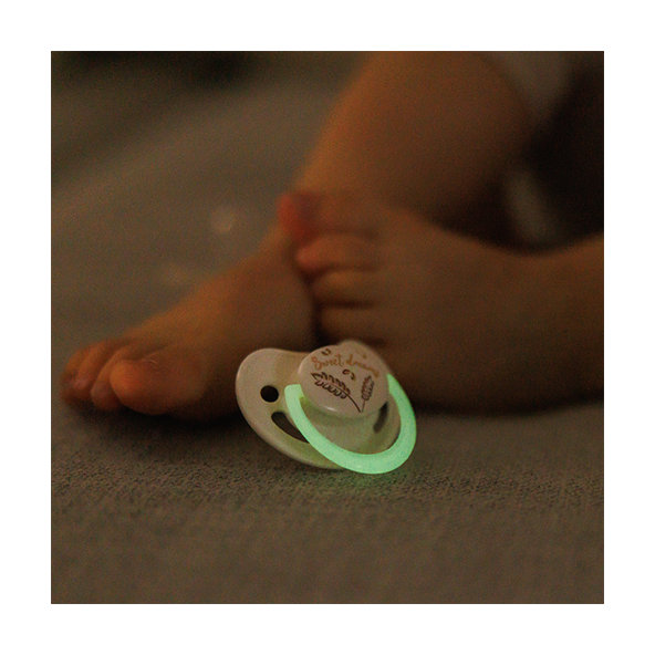 BABYONO Cumlíky silikónové anatomické 18m+ 2 ks