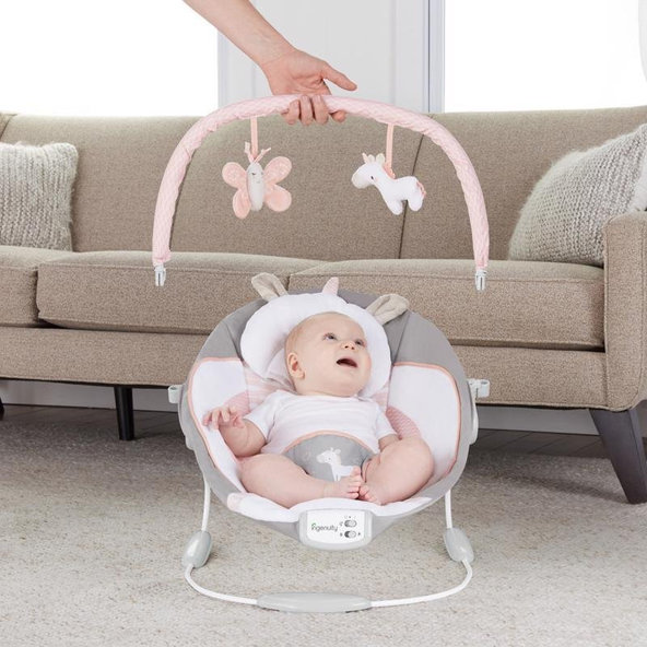 INGENUITY Lehátko vibrujúce s melódiou Flora the Unicorn™ 0m+, do 9kg
