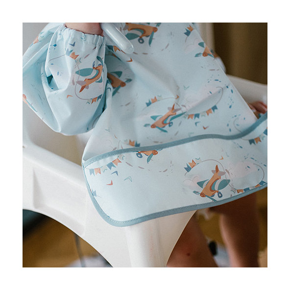 BABYONO Podbradník s dlhým rukávom Plane 74x36 cm 6m-2r