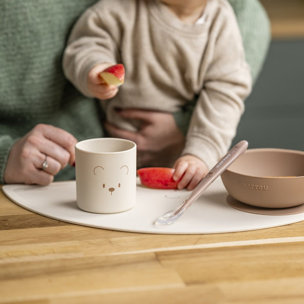 NATTOU Set jedálenský silikónový 4 ks, natural