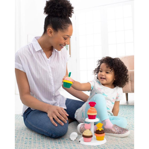 SKIP HOP Zoo stohovacie Cupcakes s meniacimi sa farbami 3y+