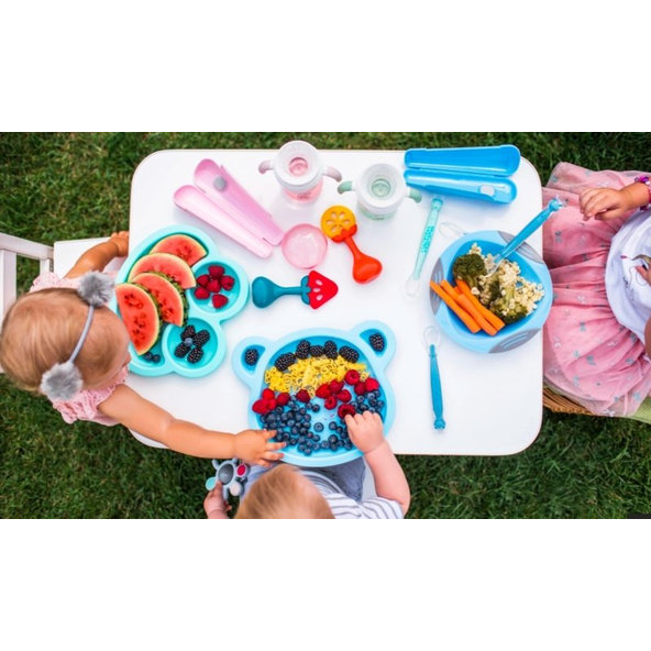 BABYONO Hryzačka edukačná s hrkálkou - pomaranč