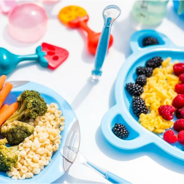 BABYONO Hryzačka edukačná s hrkálkou - vodný melón