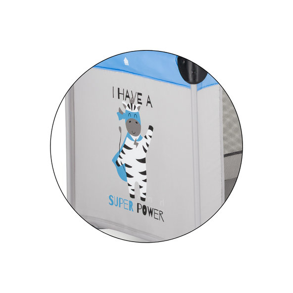 PETITE&MARS Postieľka cestovná Koot Zebra Super Power