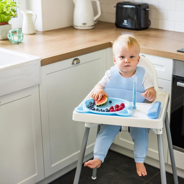 BABYONO Lyžička silikónová s obalom 6 m+ modrá