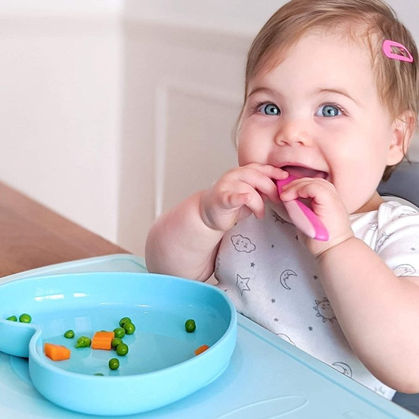 CHICCO Silikónový tanier srdiečko modrozelená 9 m+