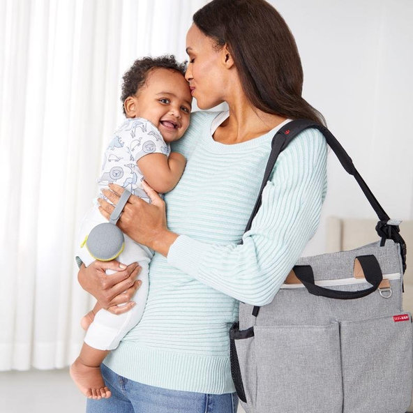 Puzdro na cumlík silikónové Grab&Go šedé