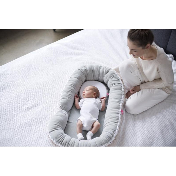 MOTHERHOOD Hniezdo pre bábätko 2v1 Grey Classics 95x62cm