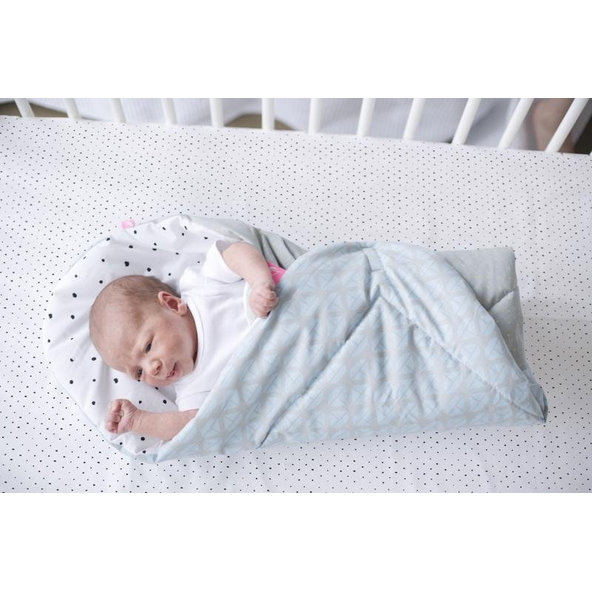 MOTHERHOOD Plachta napínacia s gumičkou BIO Black Dots 60x120cm