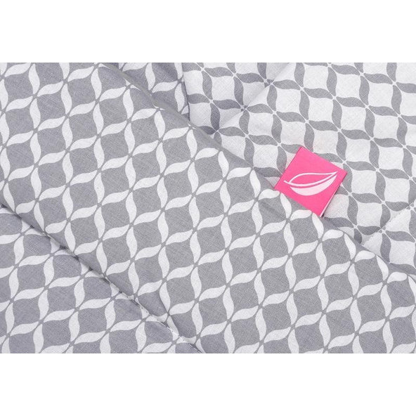 MOTHERHOOD Zavinovačka s kokosovou výstužou Grey Classics 75x75 cm