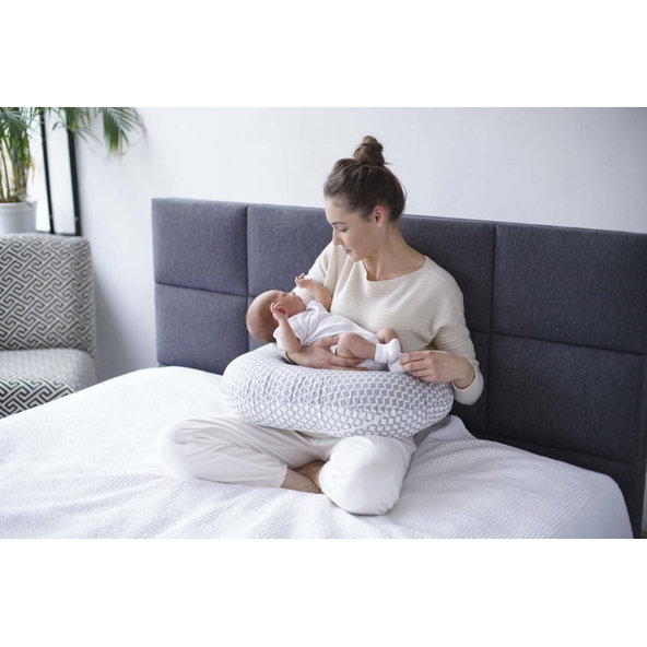 MOTHERHOOD Vankúš dojčiaci Grey Classics
