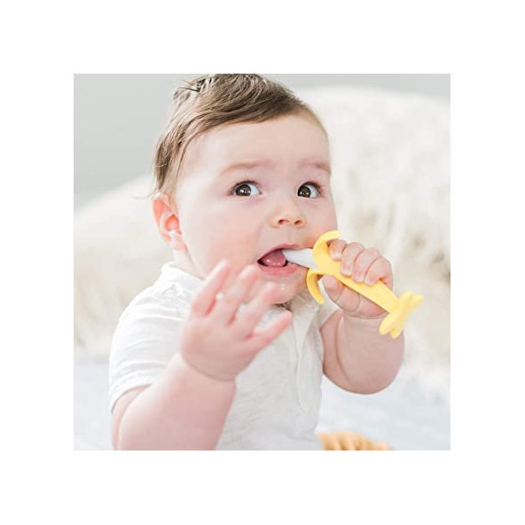 NUBY Hryzačka silikónová banán 3m+