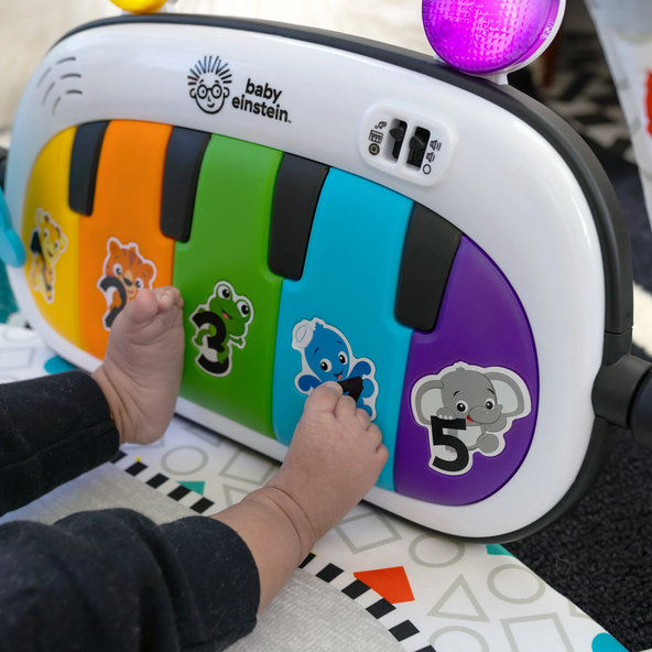 BABY EINSTEIN Postieľka s ohrádkou na hranie 3v1 Kick & Snooze™ 0m+