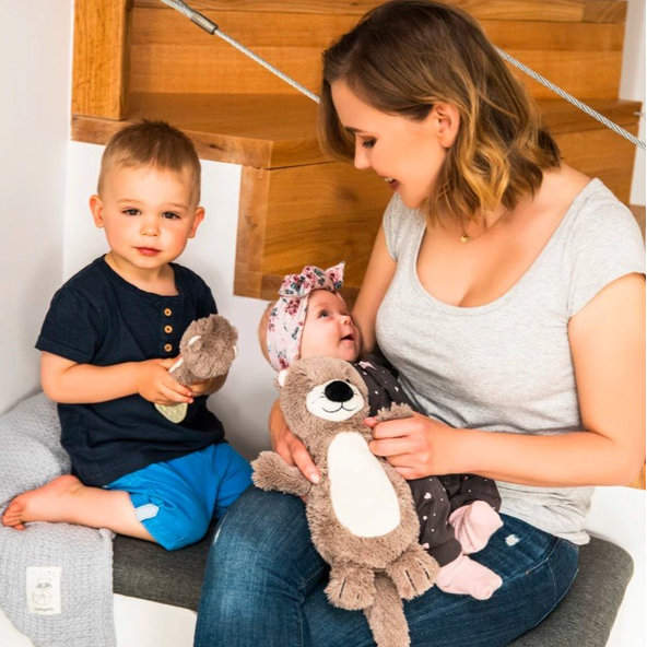 BABYONO Hračka pískacia s hryzačkou vydra Maggie