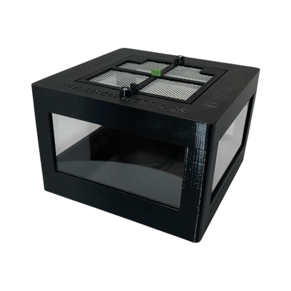 Terárium pre pavúky a hmyz CUBE čierna 150x150x100 mm