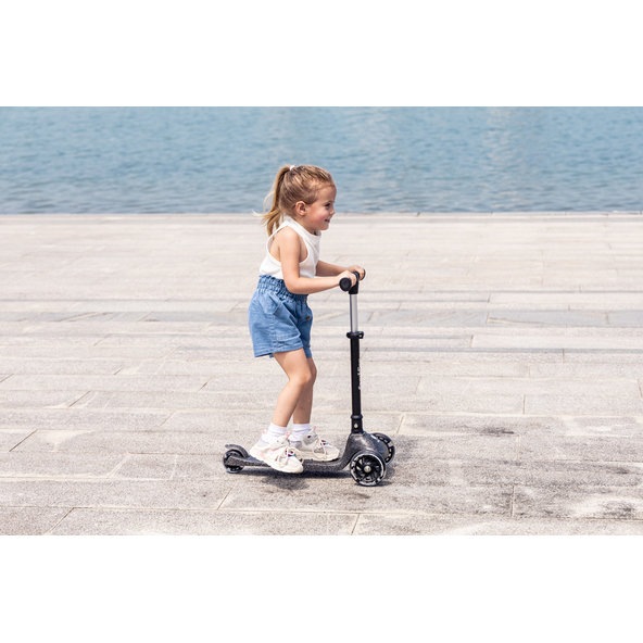 QPLAY Sparkling Black kolobežka 36 m+