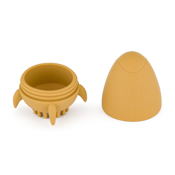 PETITE&MARS Hračka do vody s kefkou Splashy Rocket Intense Ochre 6m+