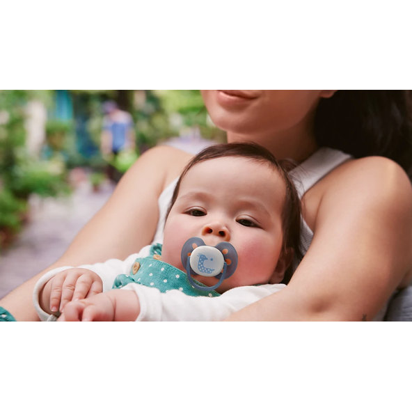 Philips AVENT Cumlík Ultra soft s obrázkom nočný neutral 6-18 m 2 ks