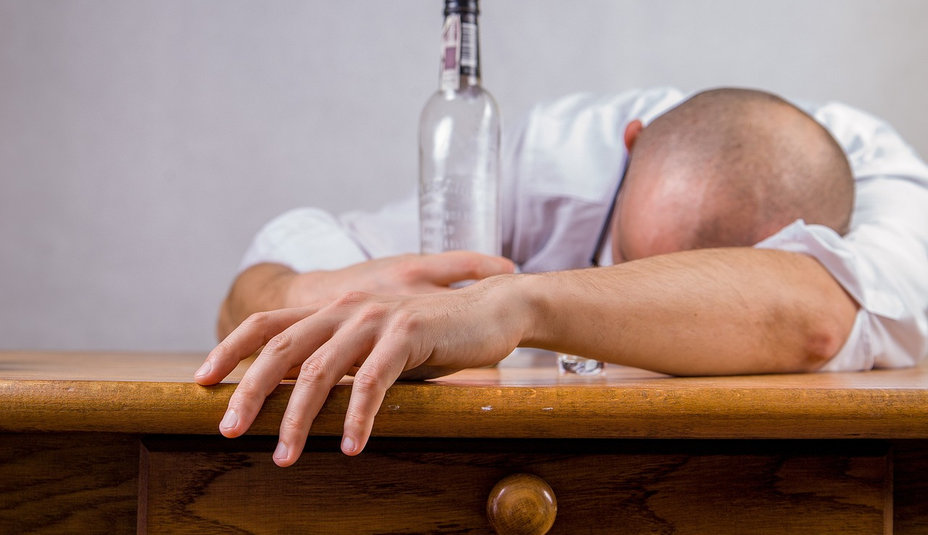Dýchni a uvidíme: Prečo by mal mať každý svoj alkohol tester?