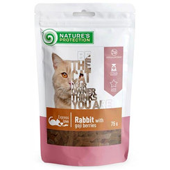 Maškrta Natures Protection Snack pre mačky s králikom a goji 75 g