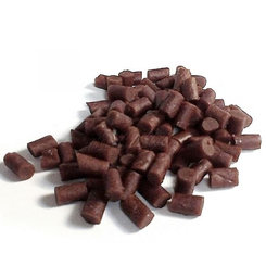 Maškrta Salač Tyčinka jahňacia mini pre psy a mačky 100g