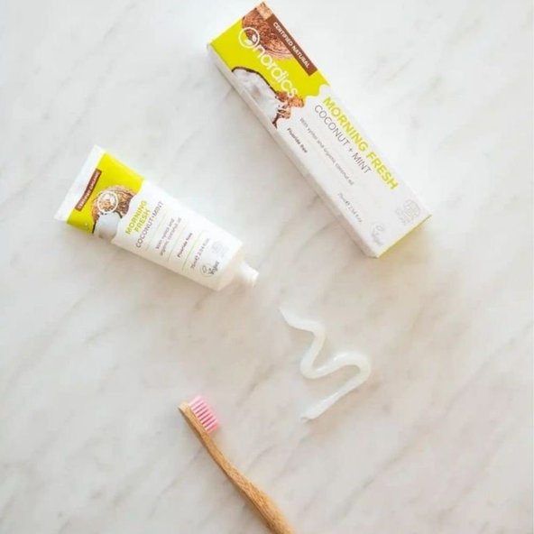 Zubná pasta Natural Morning Fresh Kokosový olej a  Mäta NORDICS 75ml