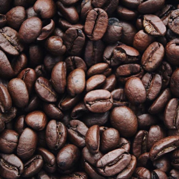 Šampón proti vypadávaniu vlasov Quinine & Caffeine Aroma 400 ml