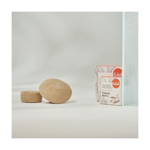 Tuhý šampón Vzácne drevo Kvítok 25 g