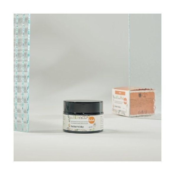 Regeneračný balzám Hebké nôžky Kvítok 30 ml