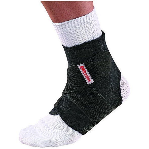 Mueller Adjustable Ankle Stabilizer bandáž na členok 1ks