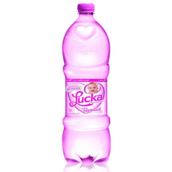 Lucka pramenitá voda 1,5 l
