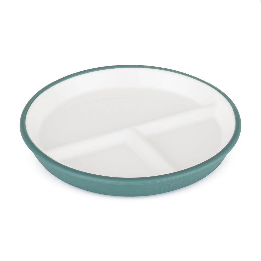 PETITE&MARS Tanier keramický so silikónovým obalom Misty Green