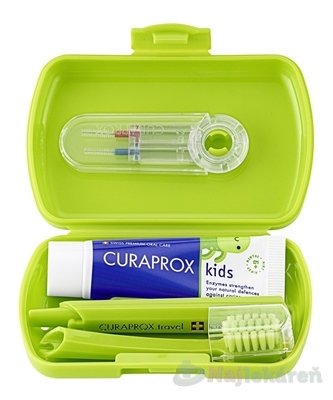 E-shop CURAPROX Kids Travel set cestovná sada ZELENÁ